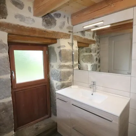 Maison De Caractere, Renovee, Au Pied Du Puy Griou Avec Terrasse Et Cheminee, Proche Station Super Lioran - Fr-1-742-360 Feriehus Saint-Jacques-des-Blats